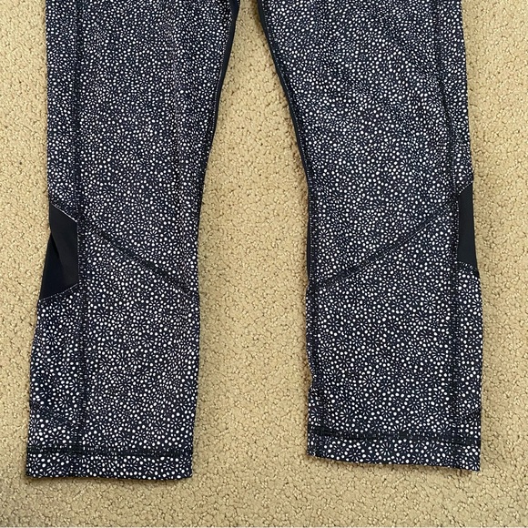 Lululemon Pace Rival Crop - Picture 7 of 15